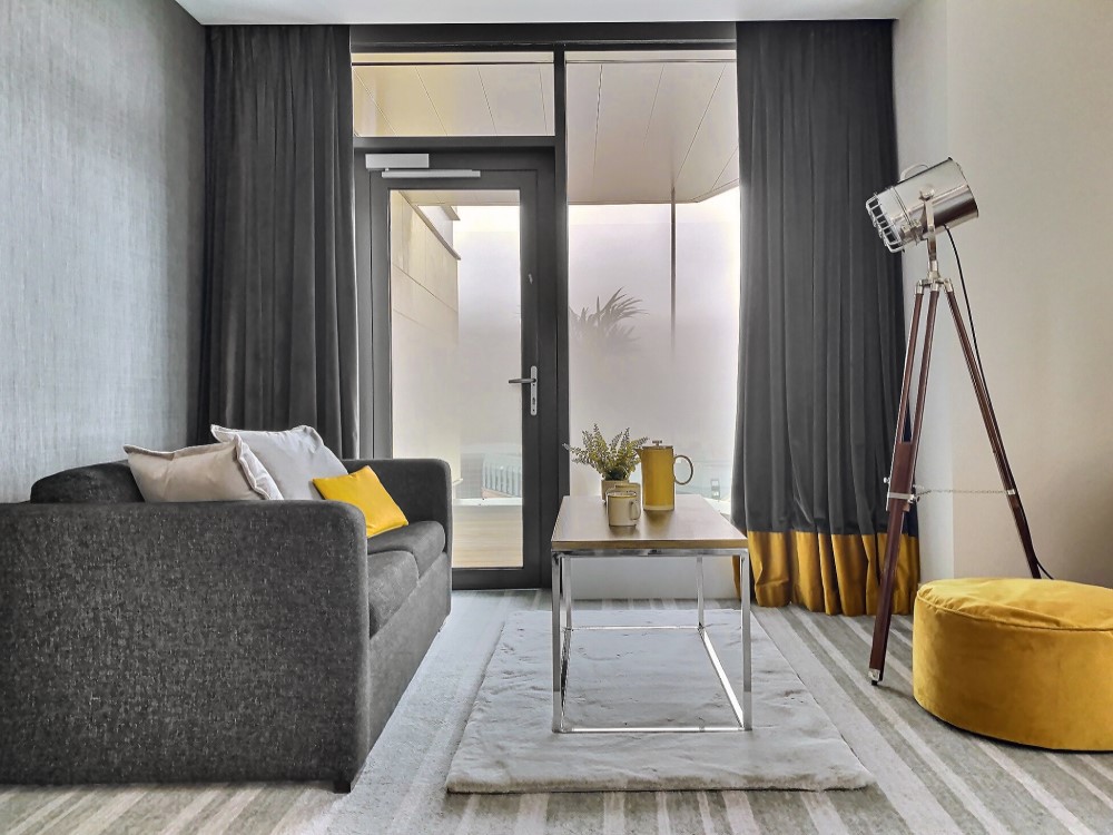 VION DECOR _ room set _ FUTURA web
